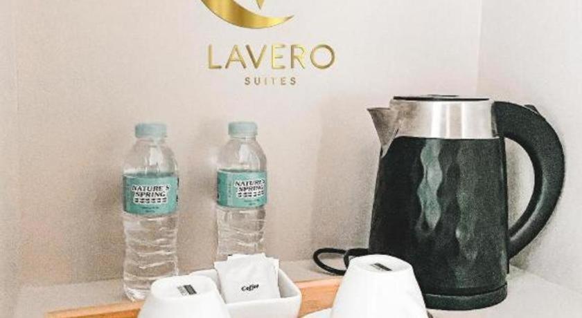 Lavero Suites Kalibo Exterior foto